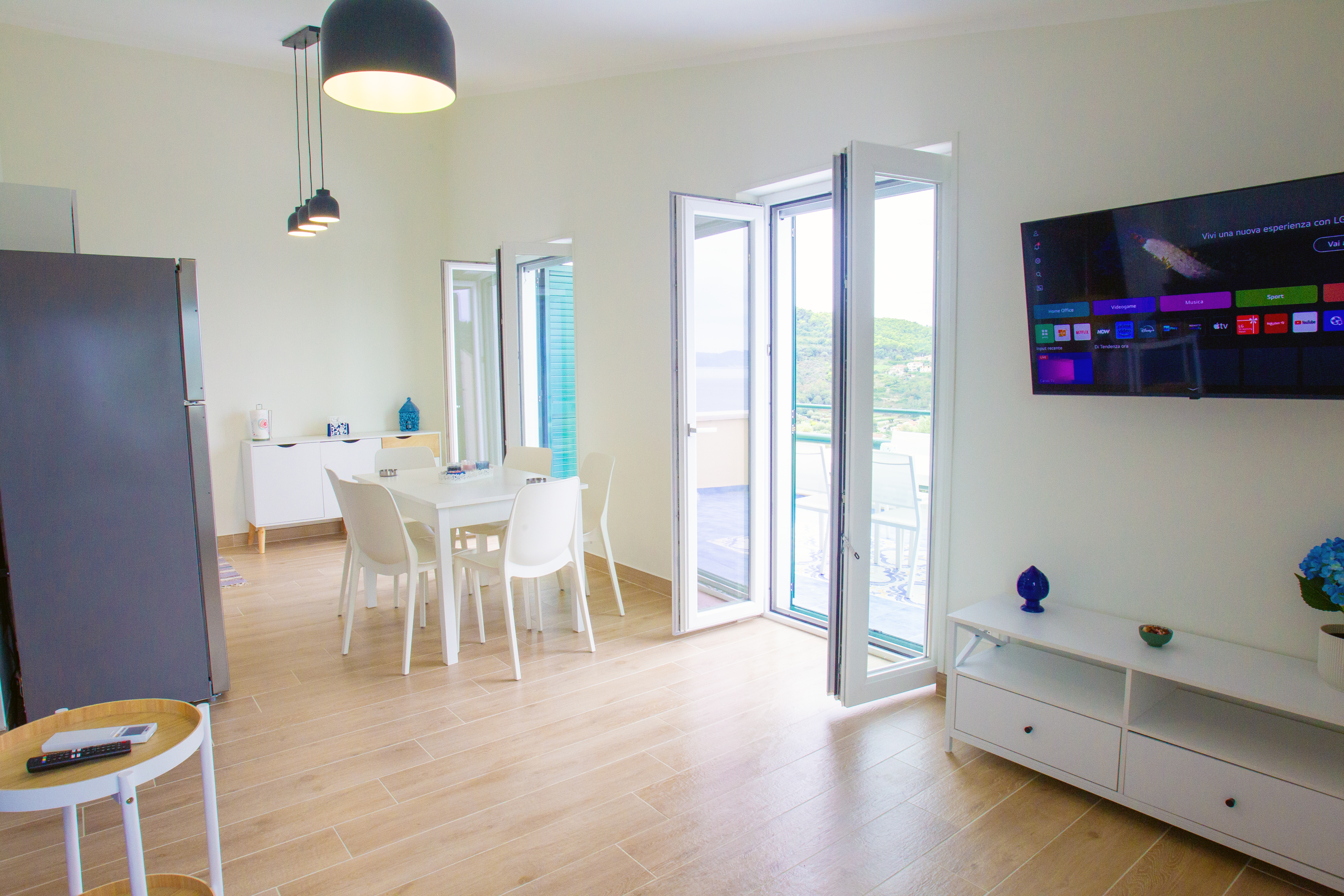 Kitchen/Living Room